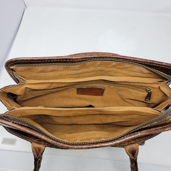 Patricia Nash Paris Distressed Leather Medallion Tassel Shoulder Bag Purse Brown - Picture 5 of 8